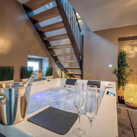 50 Nuances D'Amour - Jacuzzi / Massage / Cinema Moirans Exterior foto